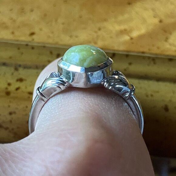 Natural Connemara Marble Sterling Silver Claddagh Ring - Picture 2 of 9